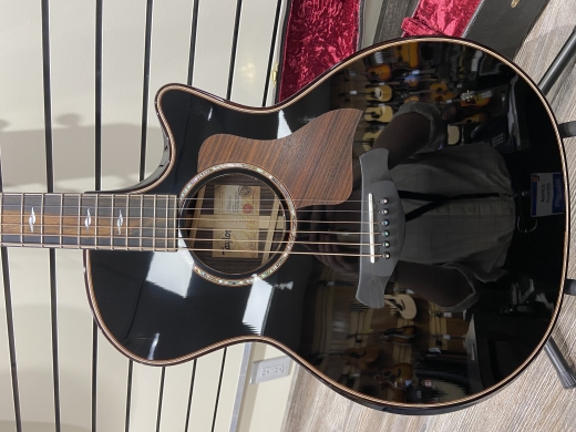 Store Special Product - Taylor 814ce Builder\